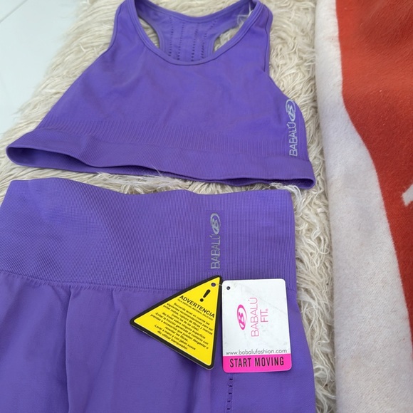 Beautiful workout set - Picture 4 of 5